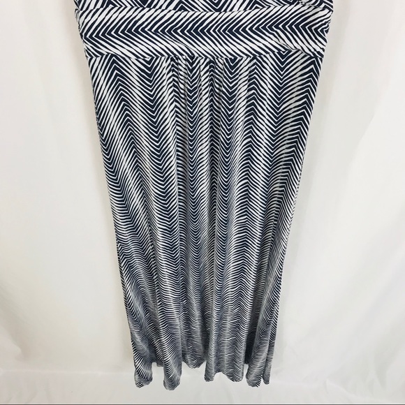 Talbots sleeveless maxi dress navy white v-neck - Picture 4 of 7